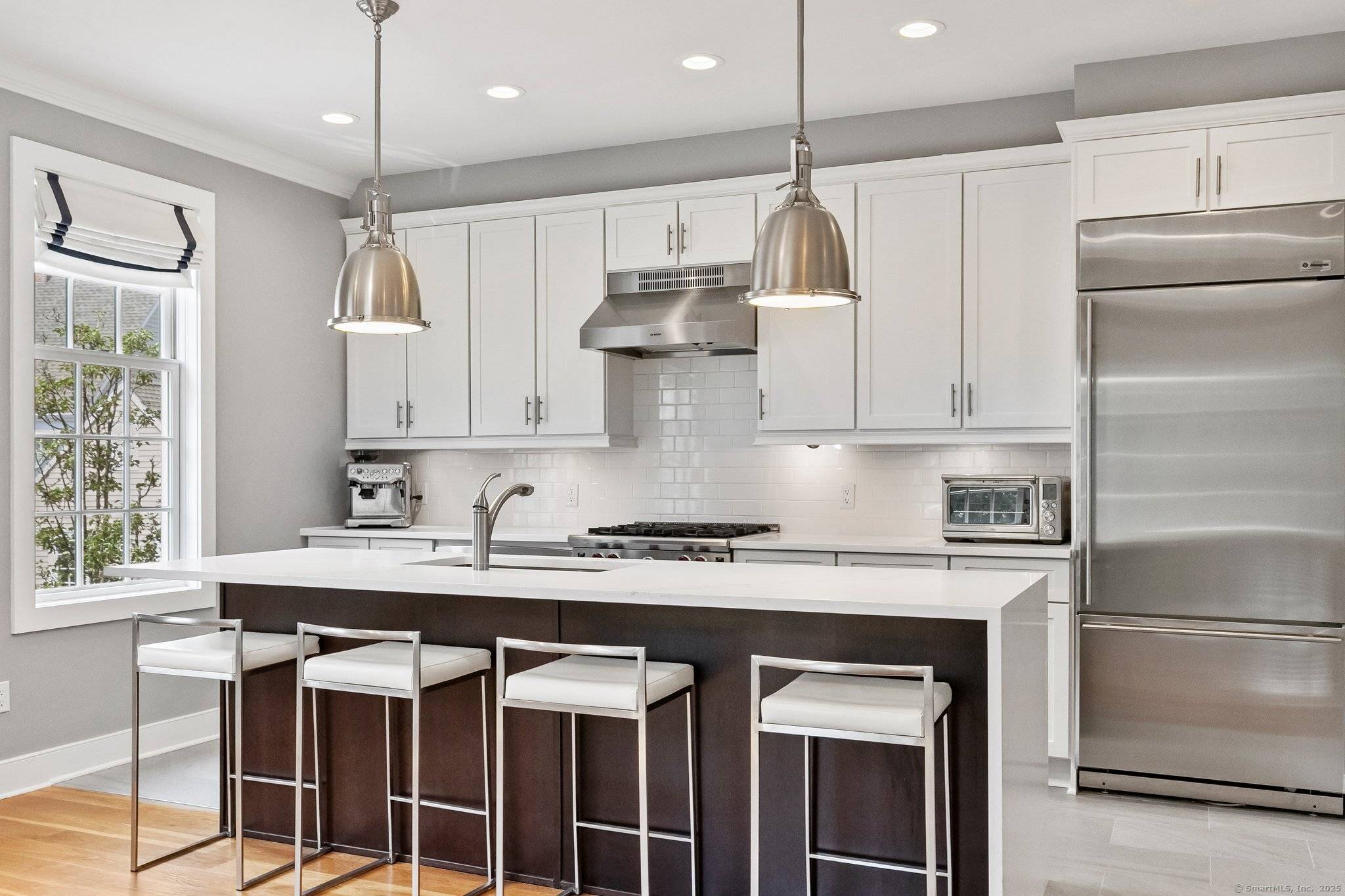 Move right into this immaculate, renovated 3 bedroom, 3.