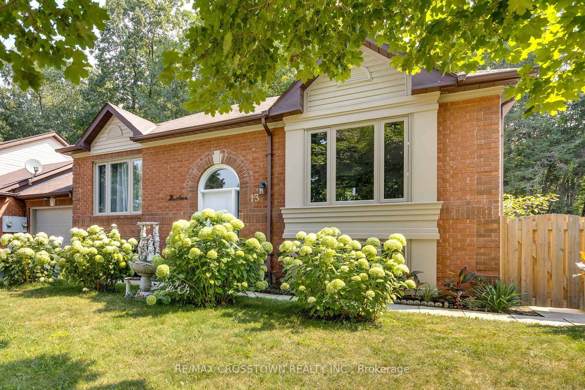 BACKING ONTO EP LAND Fully Renovated Raised Bungalow, Linked by Garage Only.