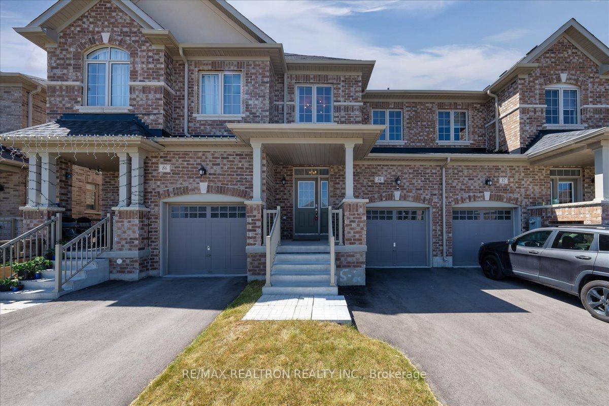 Welcome to this fully upgraded 3 bed, 3 bath, 2 storey townhome in a family friendly neighbourhood of Bradford !