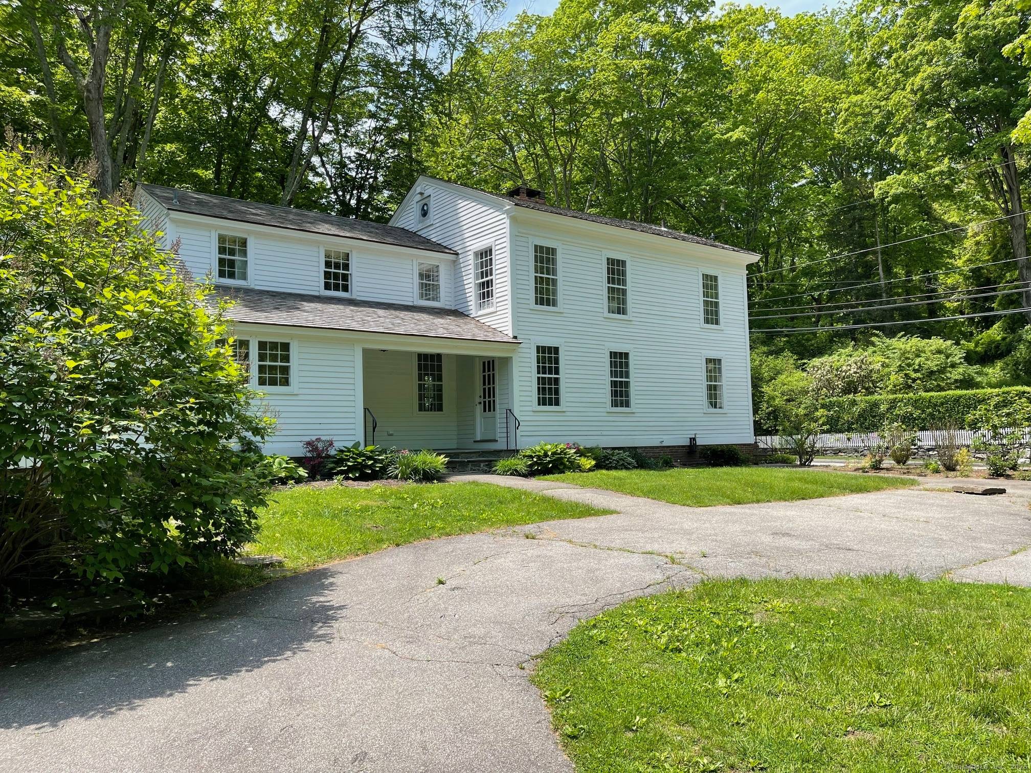 Furnished Yearly Rental available in the Ferry Landing District of Hadlyme.