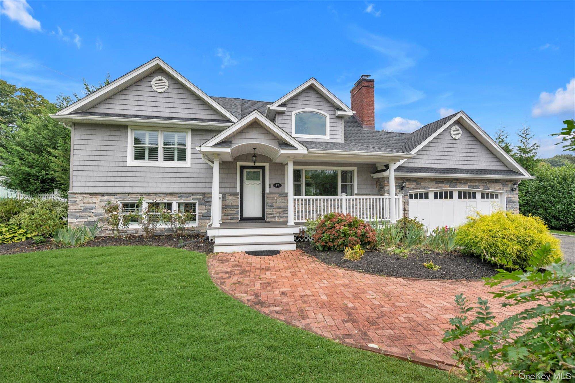 Welcome to this exceptional 4 bedroom, 2.