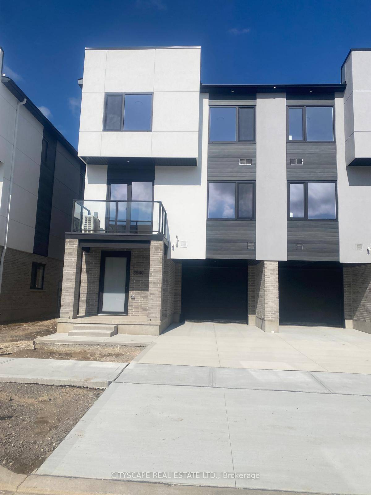 Brand New 3 Bed, 3 Bath Corner Townhouse in Southwest London ON !