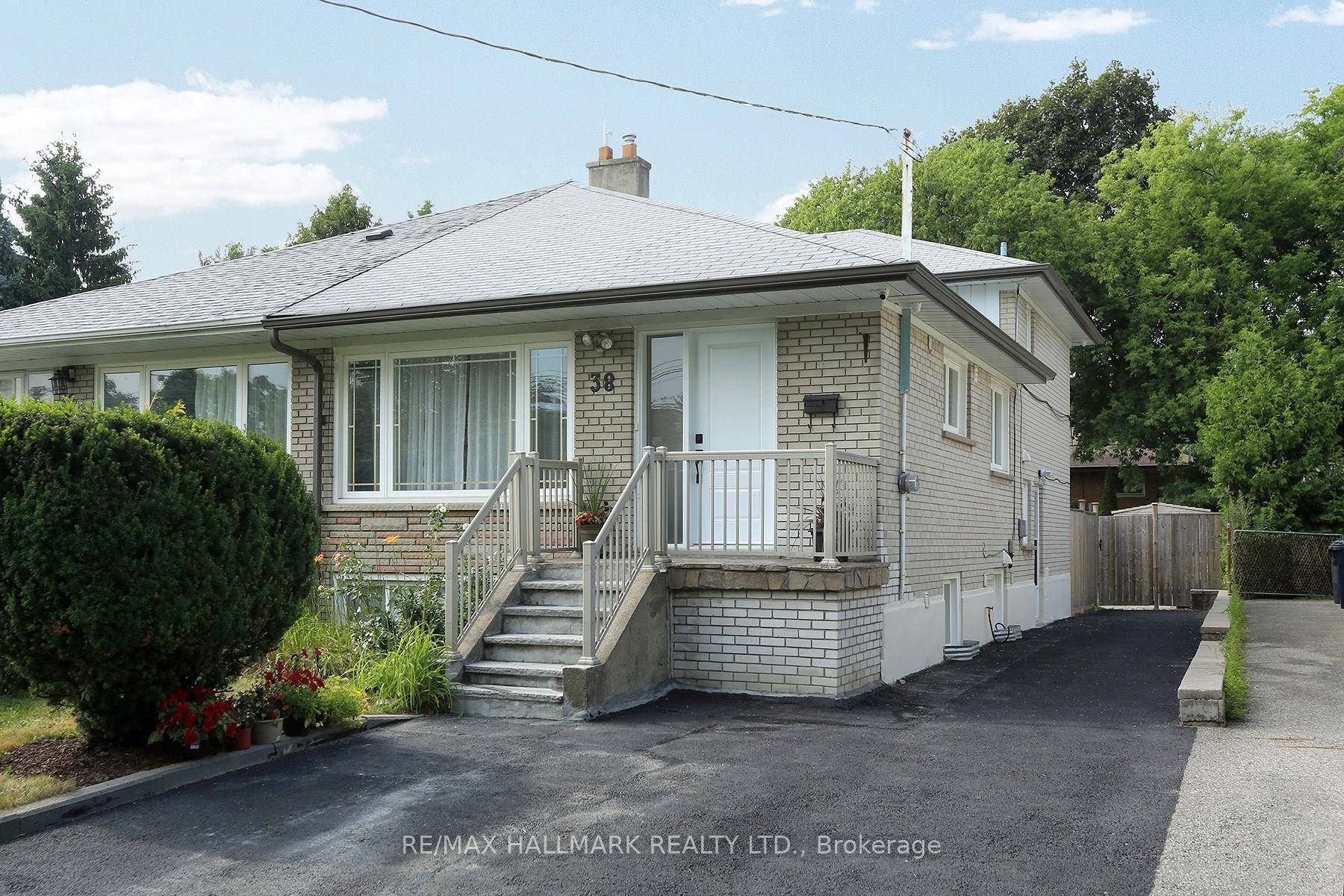Welcome to this beautifully updated semi detached backsplit 4 nestled on a premium south facing lot with 3 parking spaces.