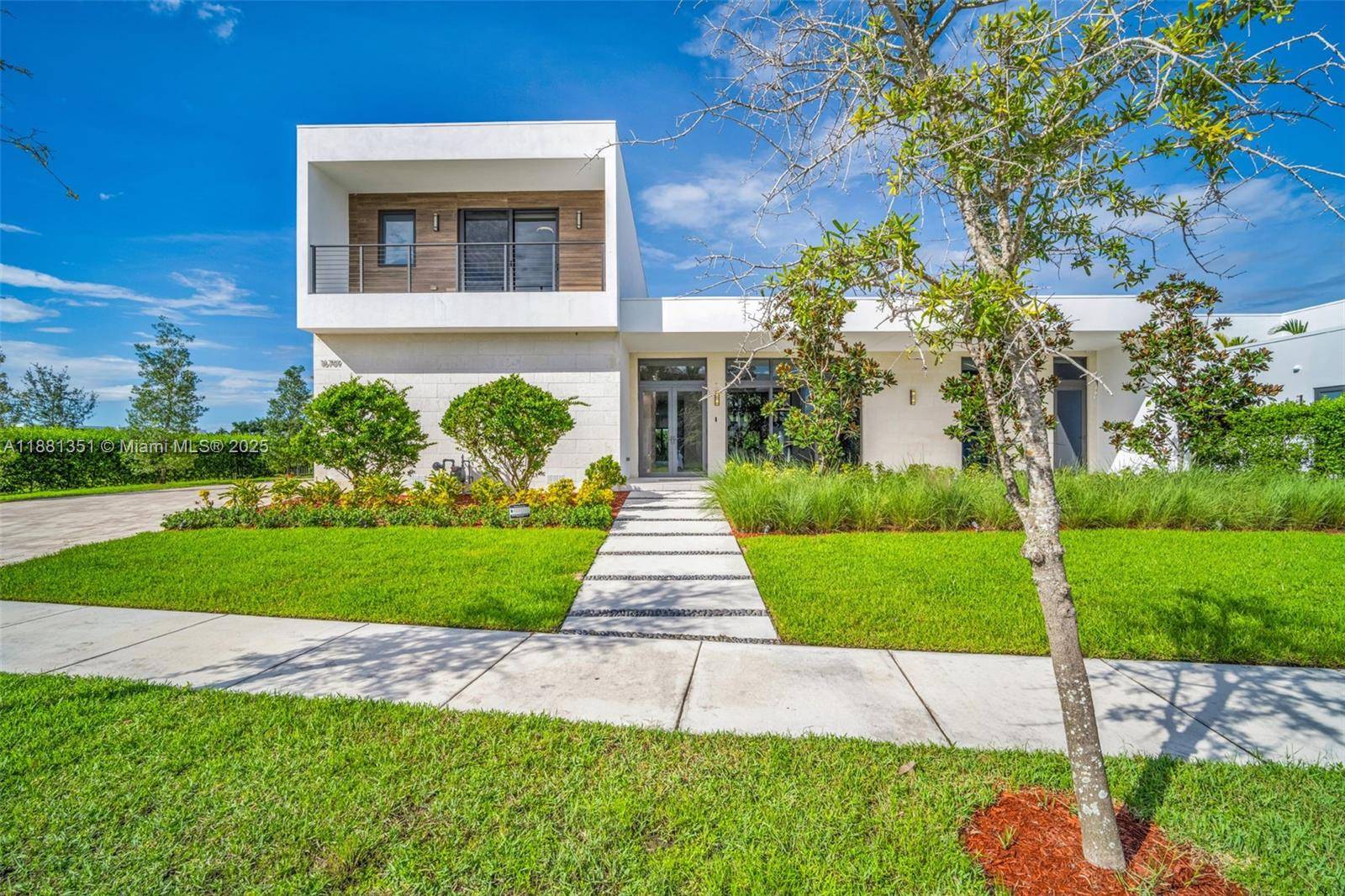 Step into over 6, 000 sq.