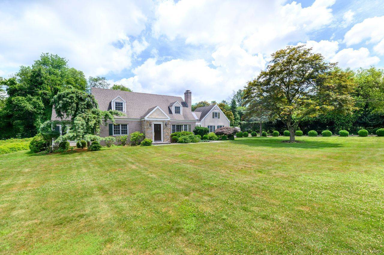 Location ! Welcome to an exquisite sanctuary nestled in the coveted Westover area.