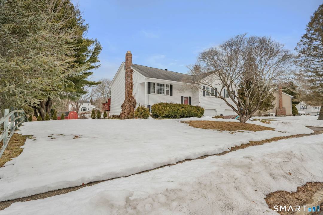 Move in ready oversized 3 4 bedroom, 2.