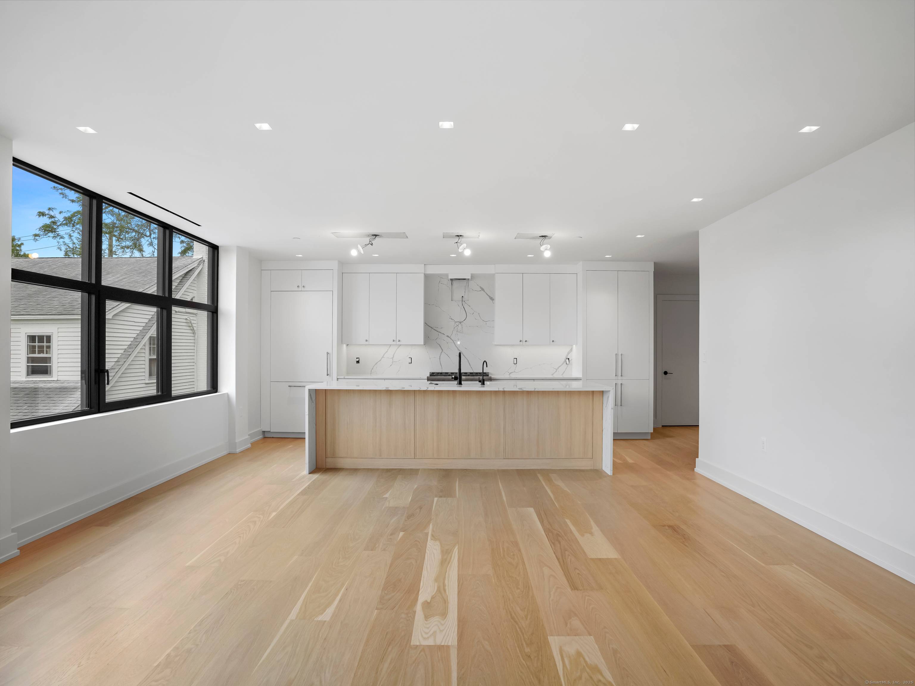 Embrace the ultimate in sophistication and style with this stunning two bedroom, two bath apartment, located in the heart of Downtown Fairfield.