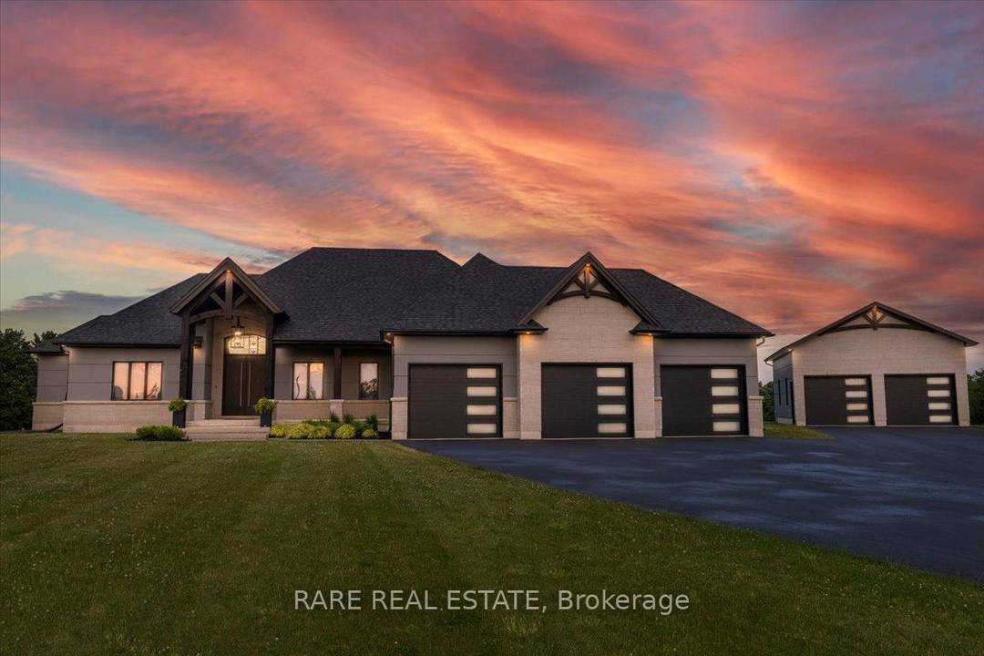 Nestled on an exclusive and peaceful court in Oro Medonte, 1 Best Court is a custom built estate bungalow that defines refined luxury living.