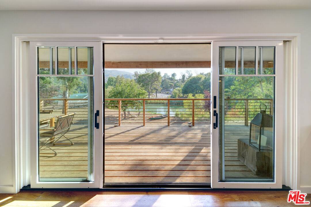 2310 Laguna Circle Dr 3BR La