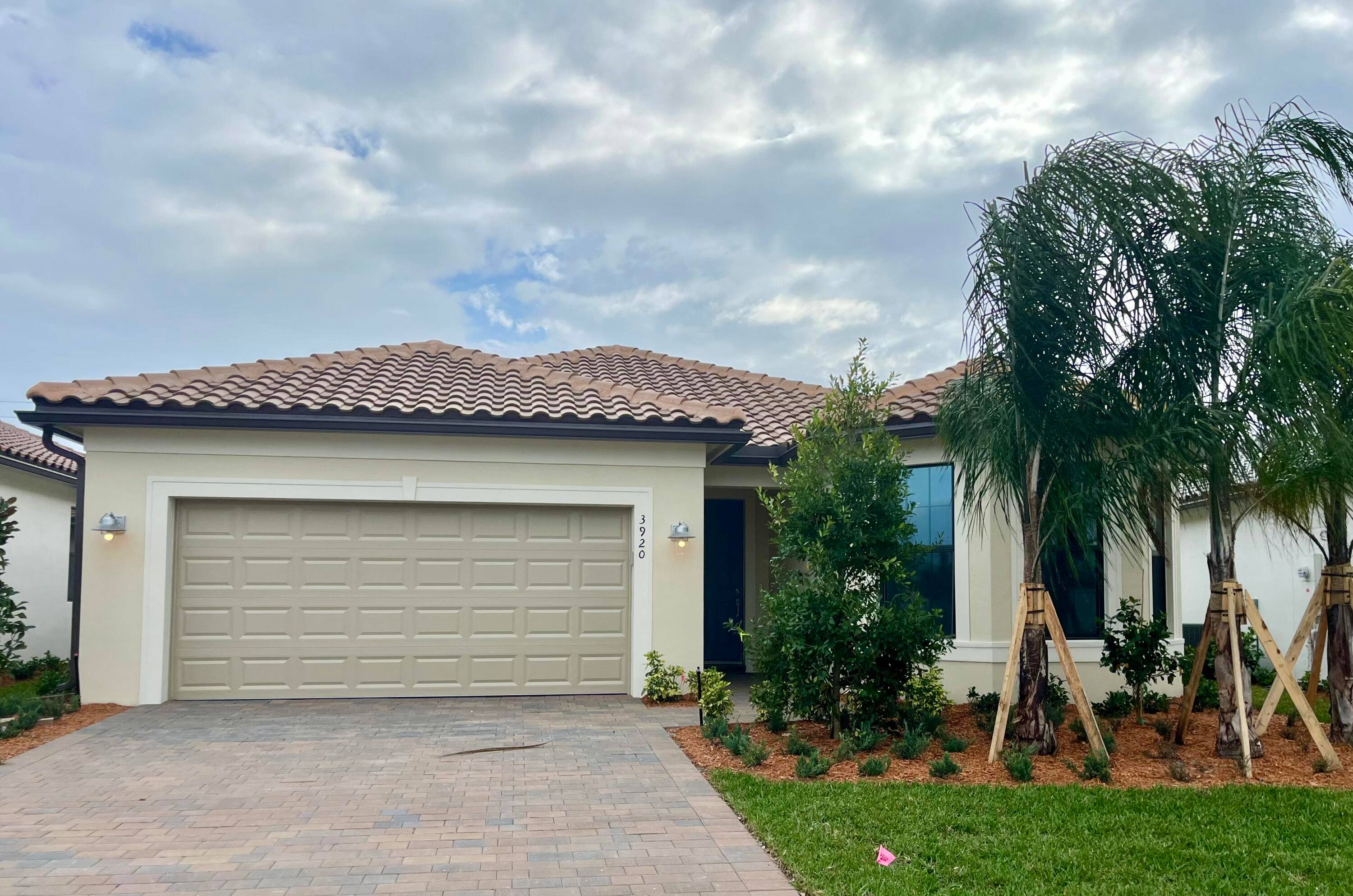 NEW CONSTRUCTION This 2 Bedroom Palmary plan is an absolute jewel thanks to it's impressive gathering area and stunning built in kitchen with welcoming oversized island.