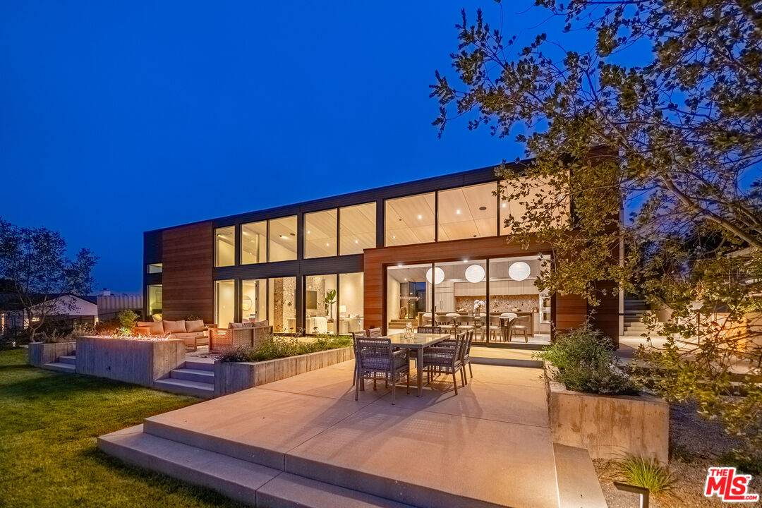 6756   Wandermere Rd 3BR Malibu La