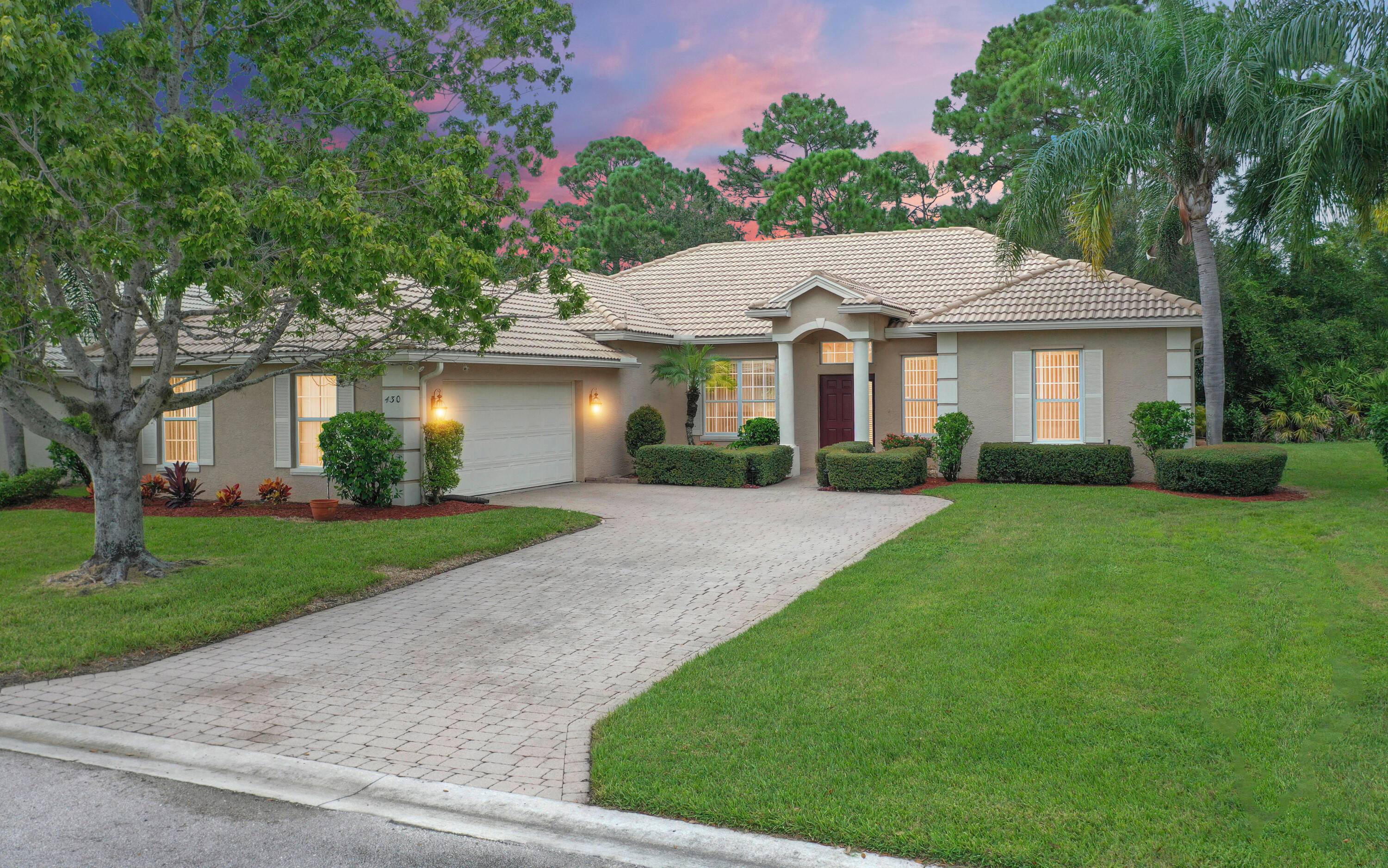 This meticulously maintained 4 bedroom home is perfect for anyone wanting endless space and a wonderful community feel.