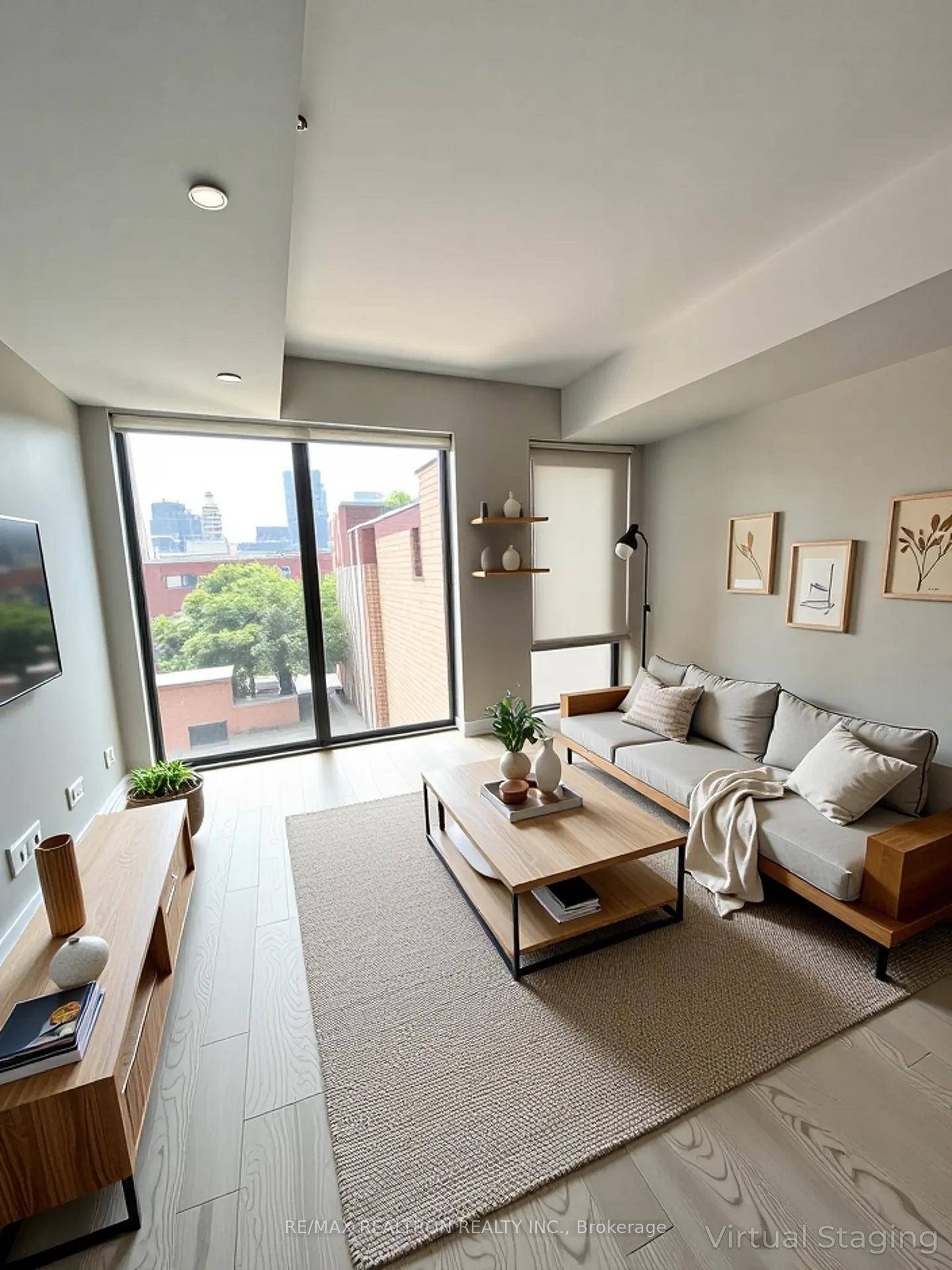 Fabulous, bright, spacious studio condo nestled in the heart of Downtown Toronto, great amenities including raised glass swimming pool, gym, outdoor lounge and more.