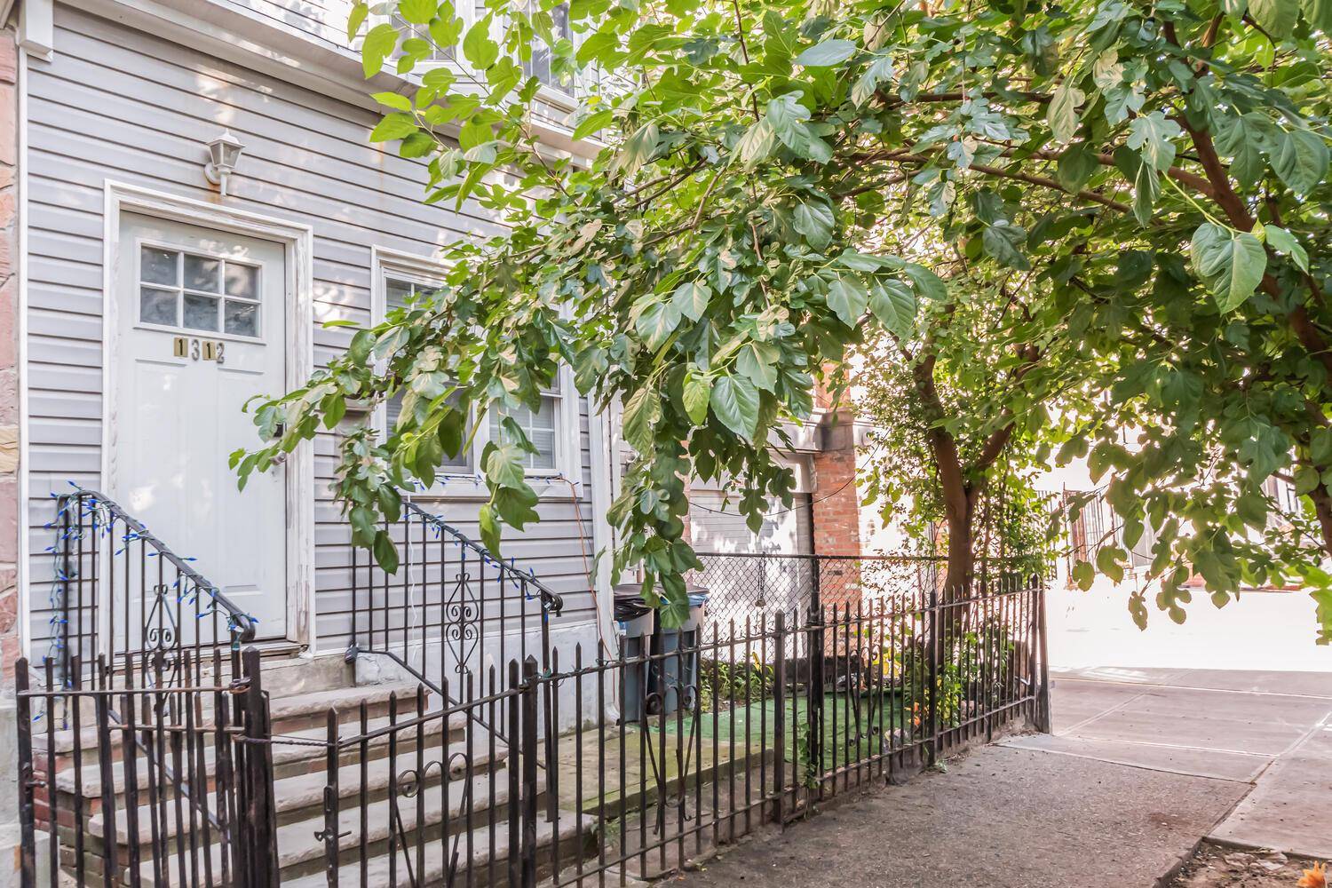 Discover the perfect blend of comfort and opportunity in this spacious 2 family home.