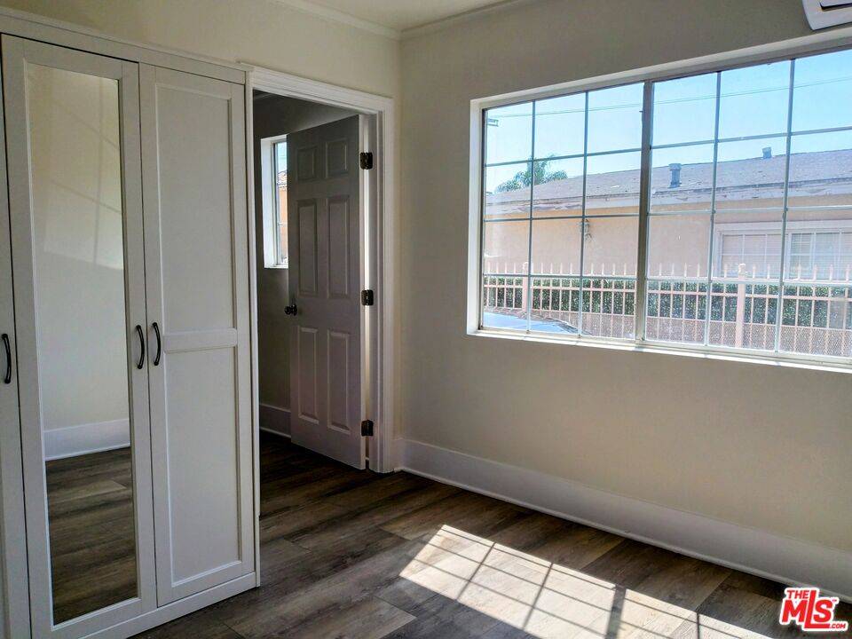615 N Oxford Ave 5.0 Hancock Park LA