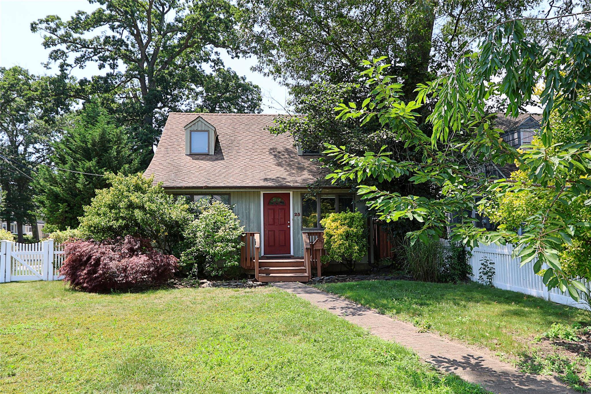Great Opportunity waits, Cape Cod Home in Merrick school district.