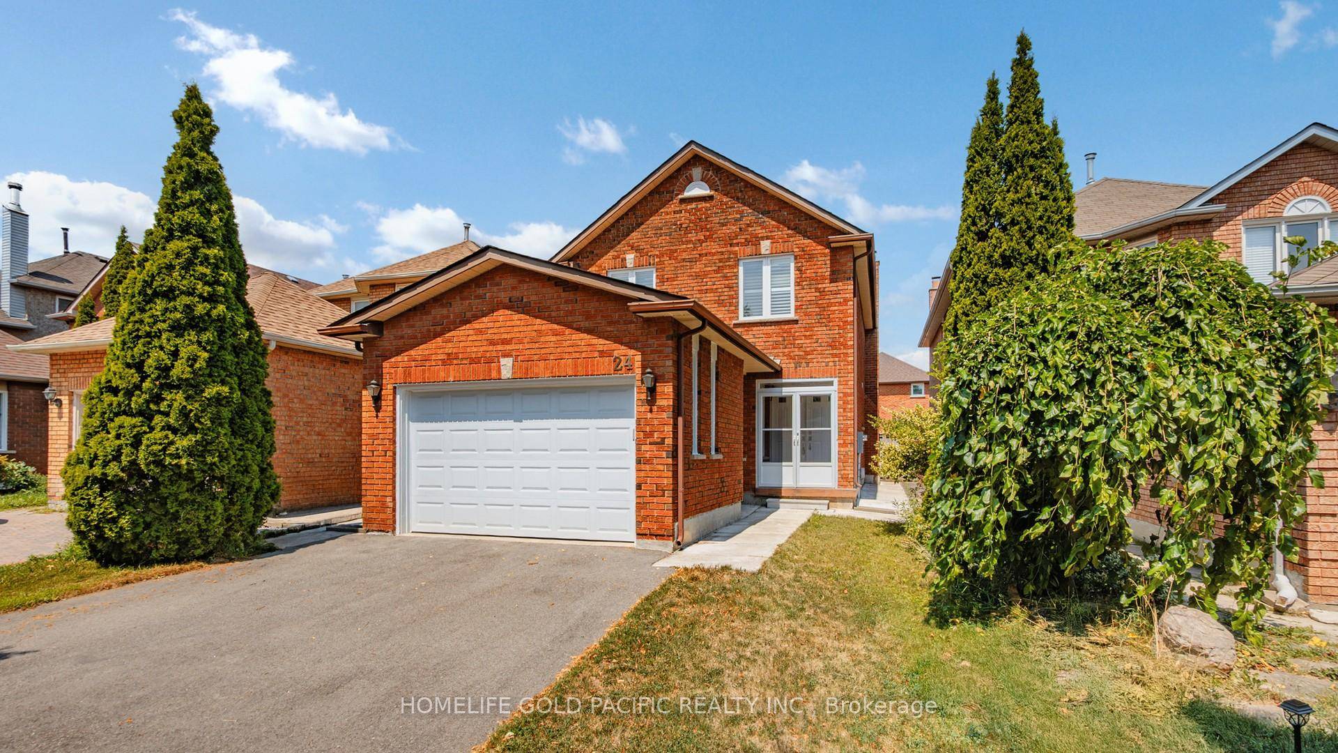 Fabulous 4br 4 bath detached home nestled in a quiet cul de sac of desirable Richmond Hill area within the high rated school district.