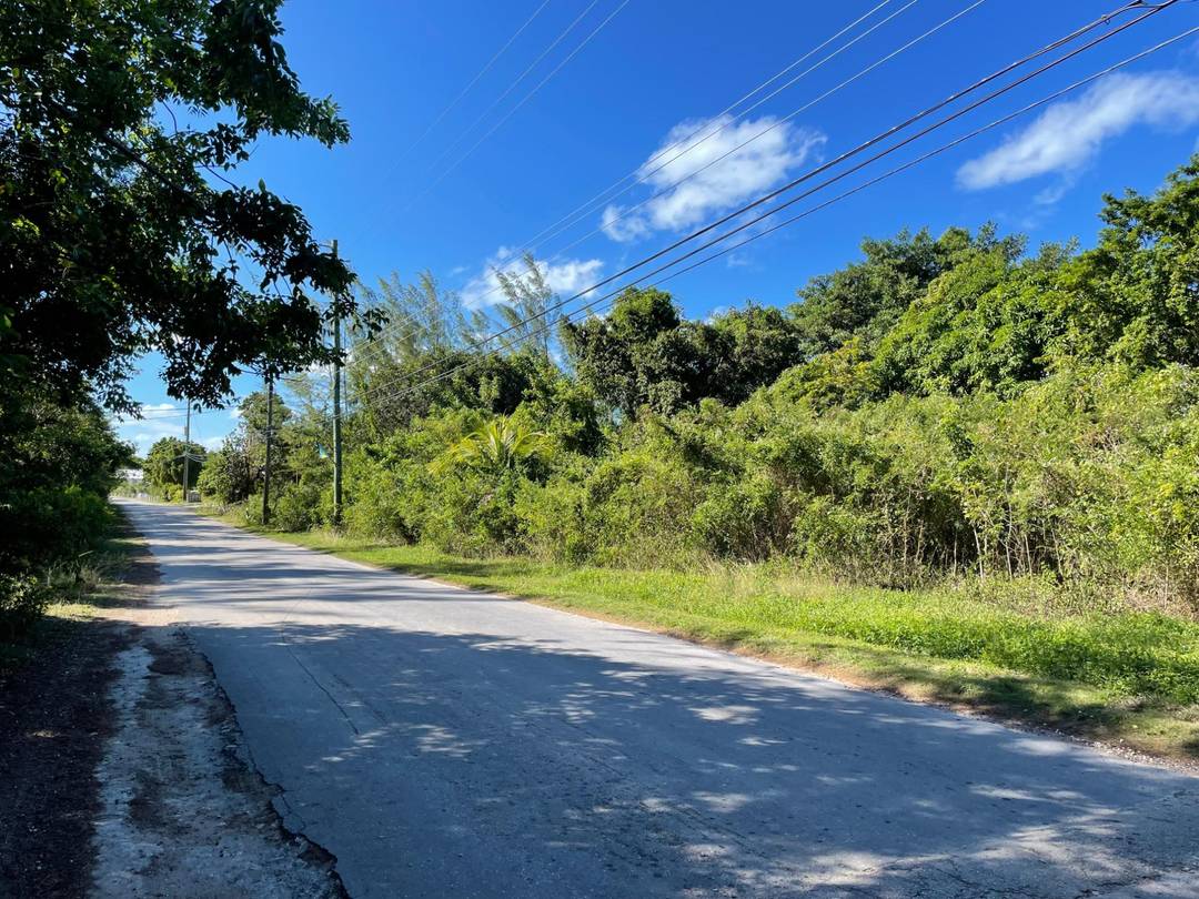 CURRENT Land Eleuthera