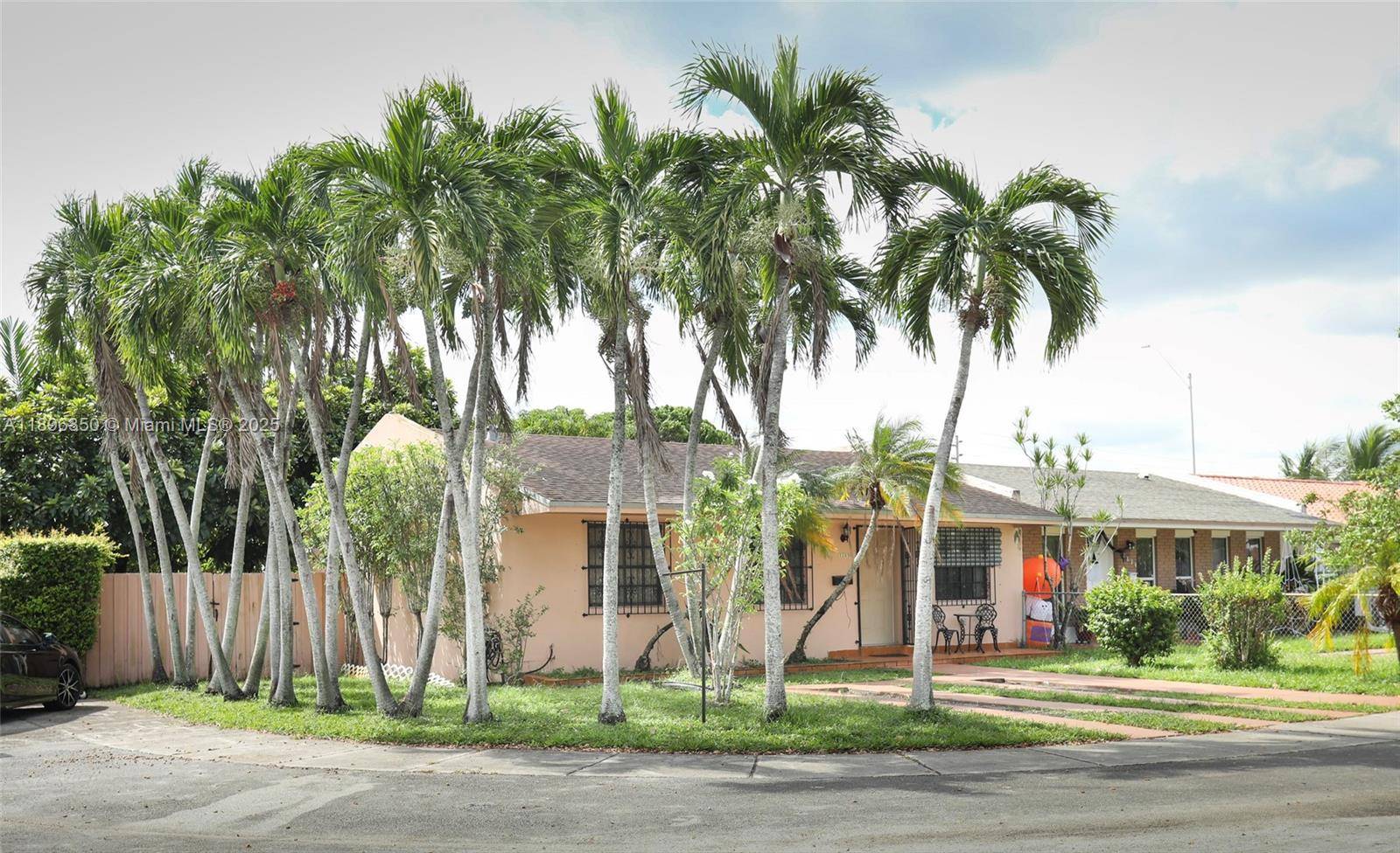 Welcome to an amazing home in Royale Green with NO HOA !
