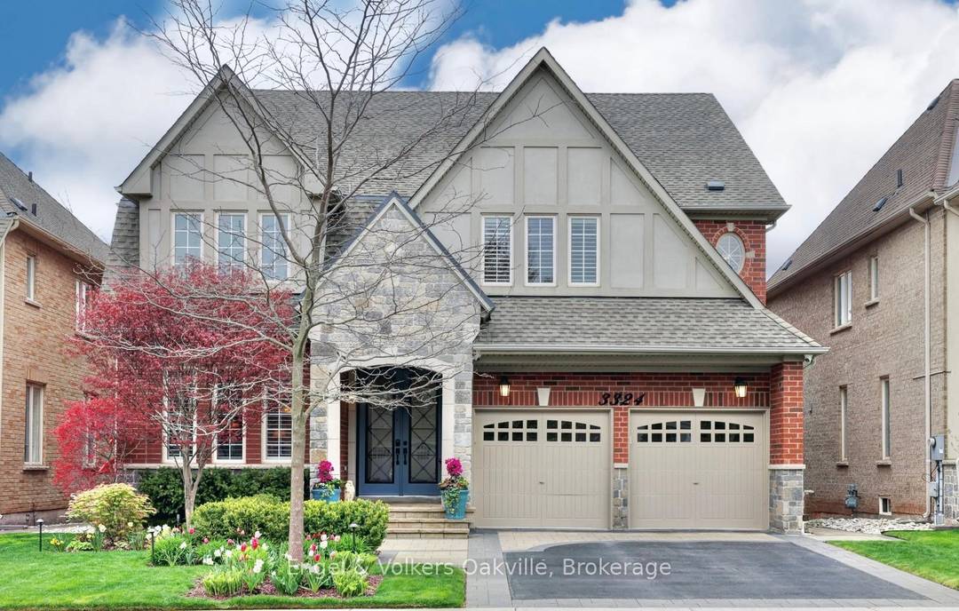 Welcome to this spectacular family home, completely updated throughout, only steps to Lake Ontario, the Great Lakes Waterfront Trail amp ; Shell Park.