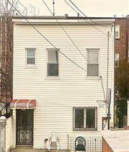 Detached 1 family in a quiet block in Canarsie, 3 bedroom duplex with 2 bathrooms, house in nice clean move in condition, partial basement.