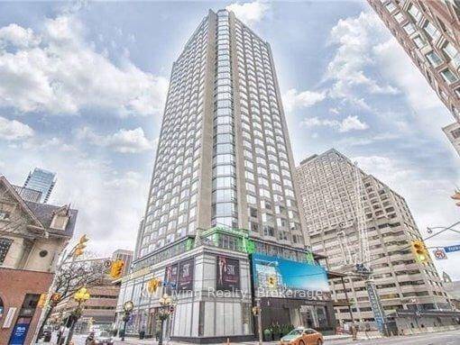 Yorkville At It's Best, Brand New 1 Br Den At Prestigious Avenue amp ; Yorkville, 500 Sq Ft As Per Builder.