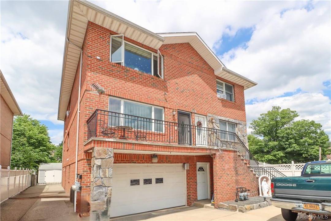 Introducing an extraordinary opportunity to own a true gem !