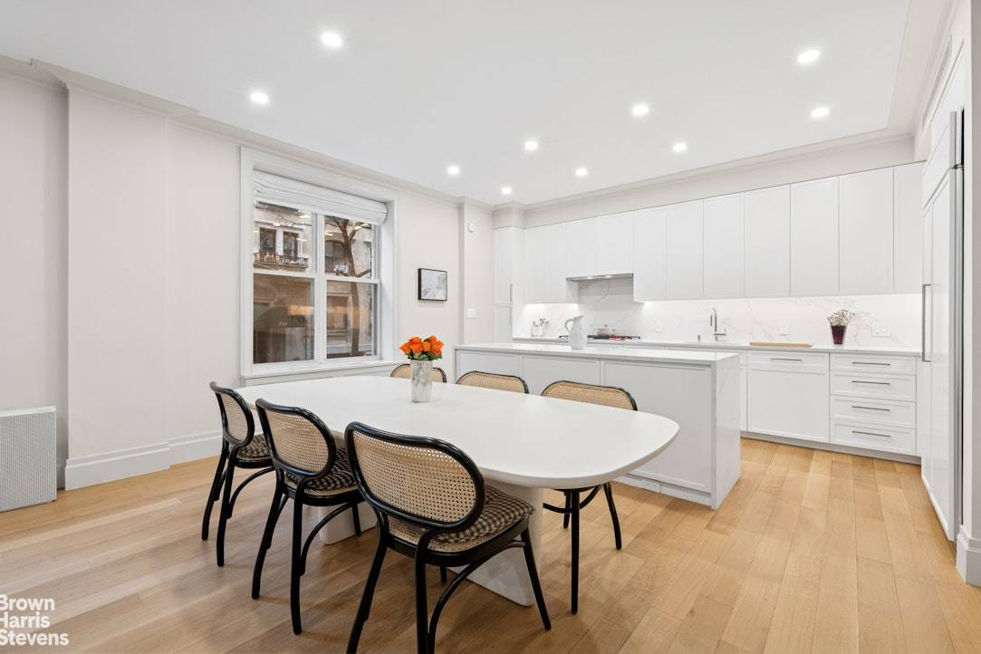 Welcome to 780 WEA MEZZ1 Step into luxury with this beautifully renovated duplex, offering four spacious bedrooms and 3.