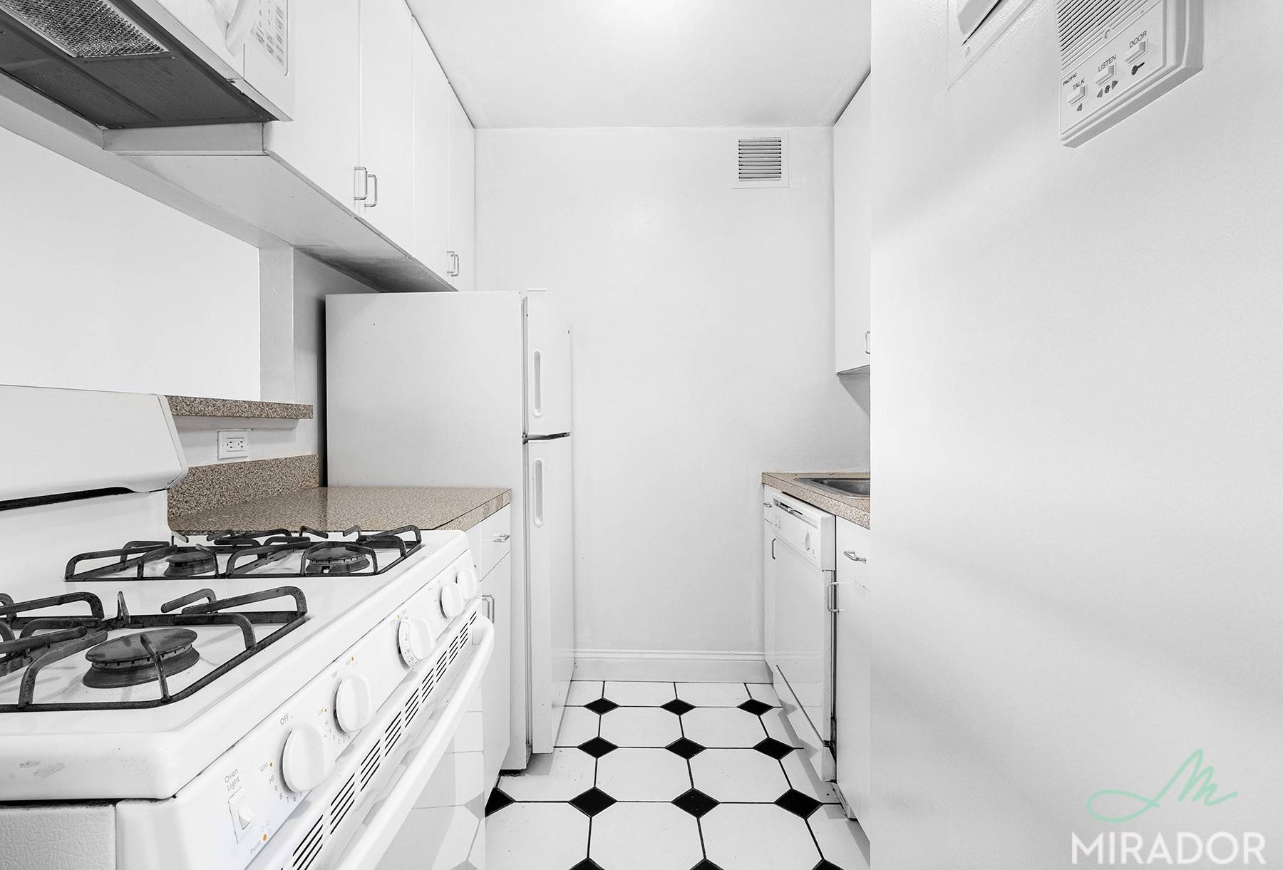 Mirador is pleased to present this beautiful duplex loft at The Atrium New to market ready for an 8 22 move in upon approval.