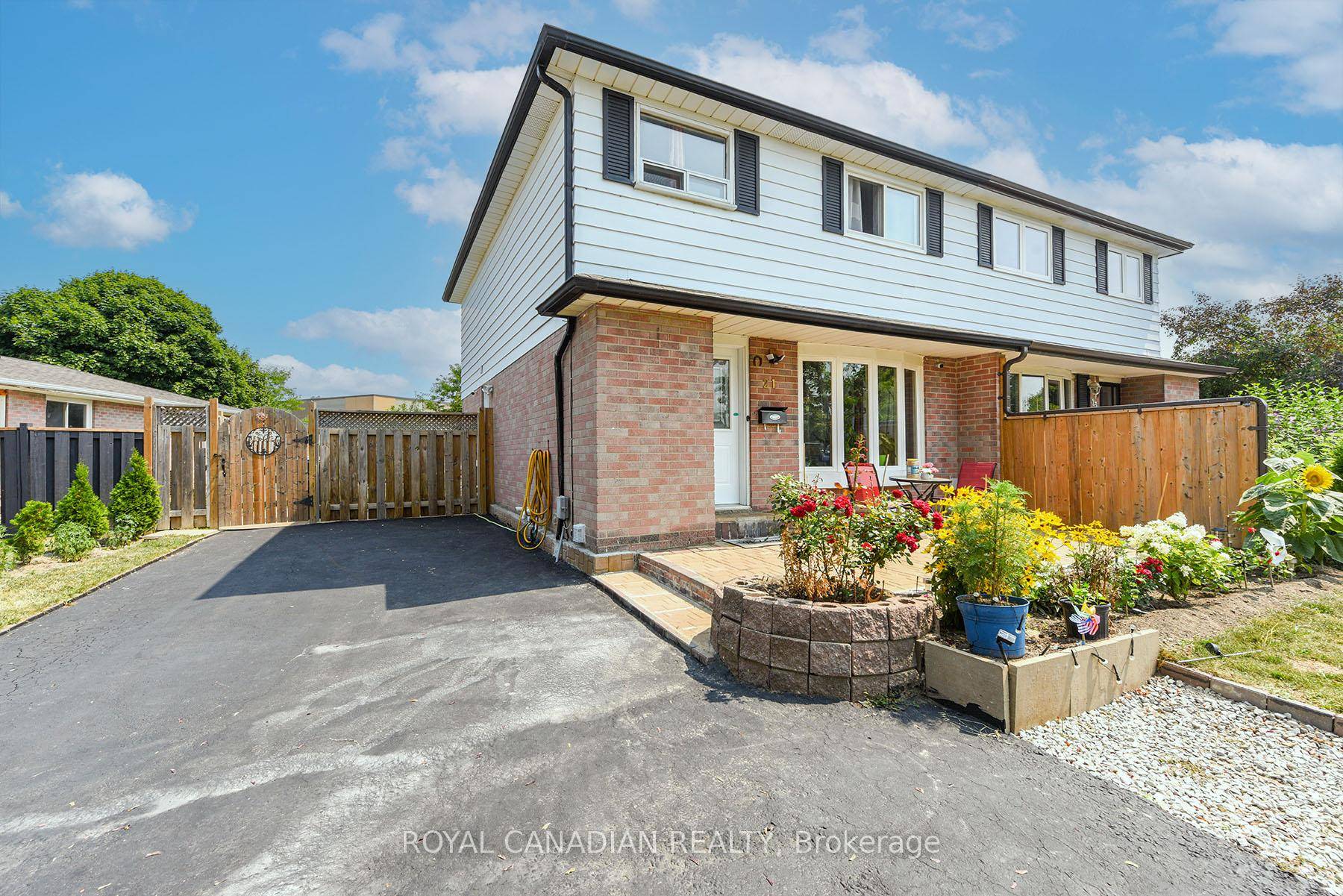 Absolutely stunning 4 1 bedroom semi detached home in a prime Brampton location !