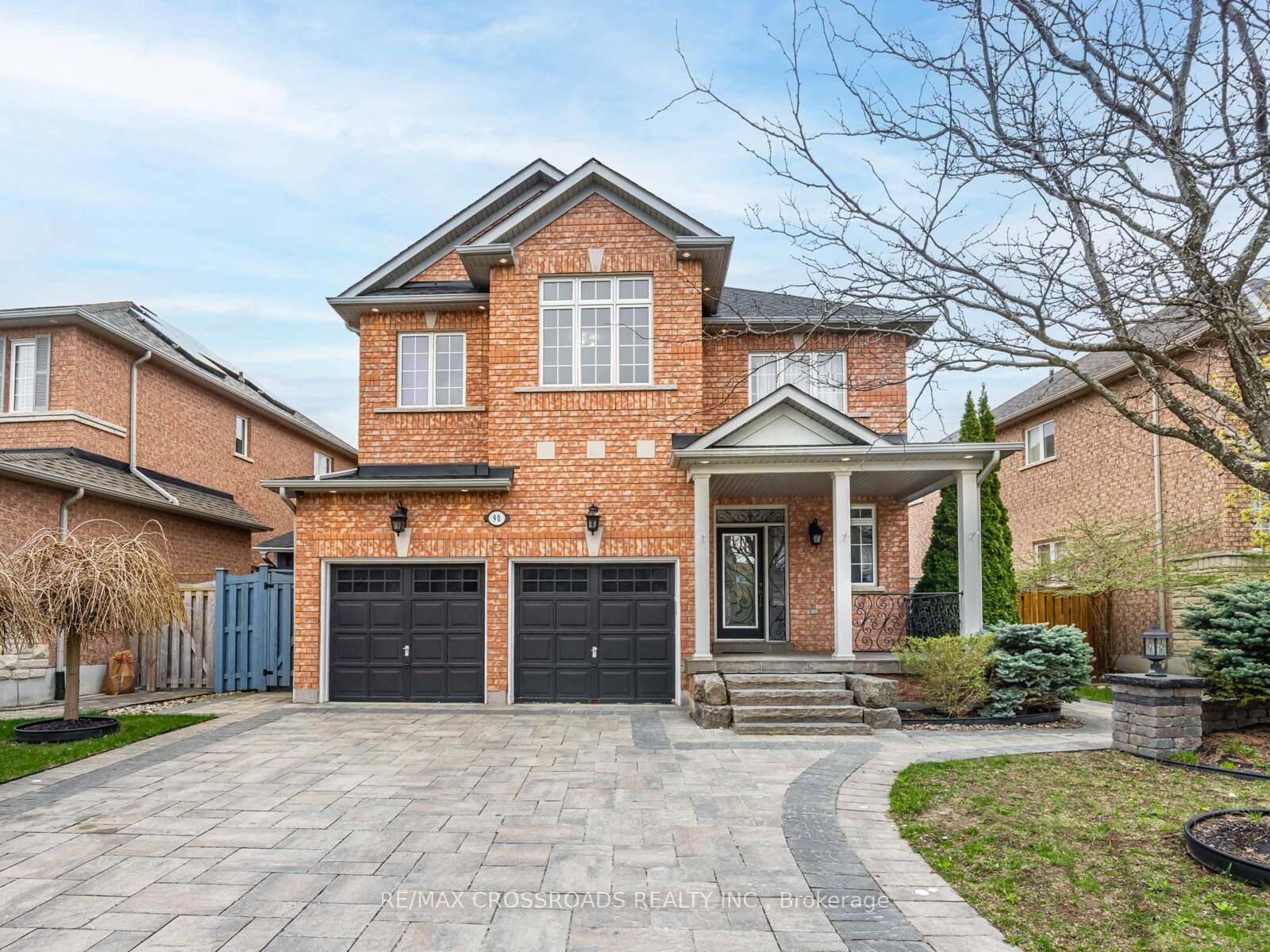 Absolutely Stunning Bright amp ; Spacious 5 2 Bedroom, 5 Bath Detached Home On Premium Lot.