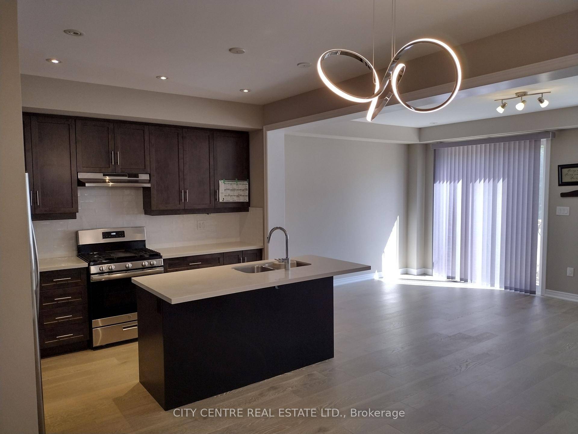 Spectacular Branthaven Built 3 Bedroom END UNIT Like Having A Semi Detached Home.