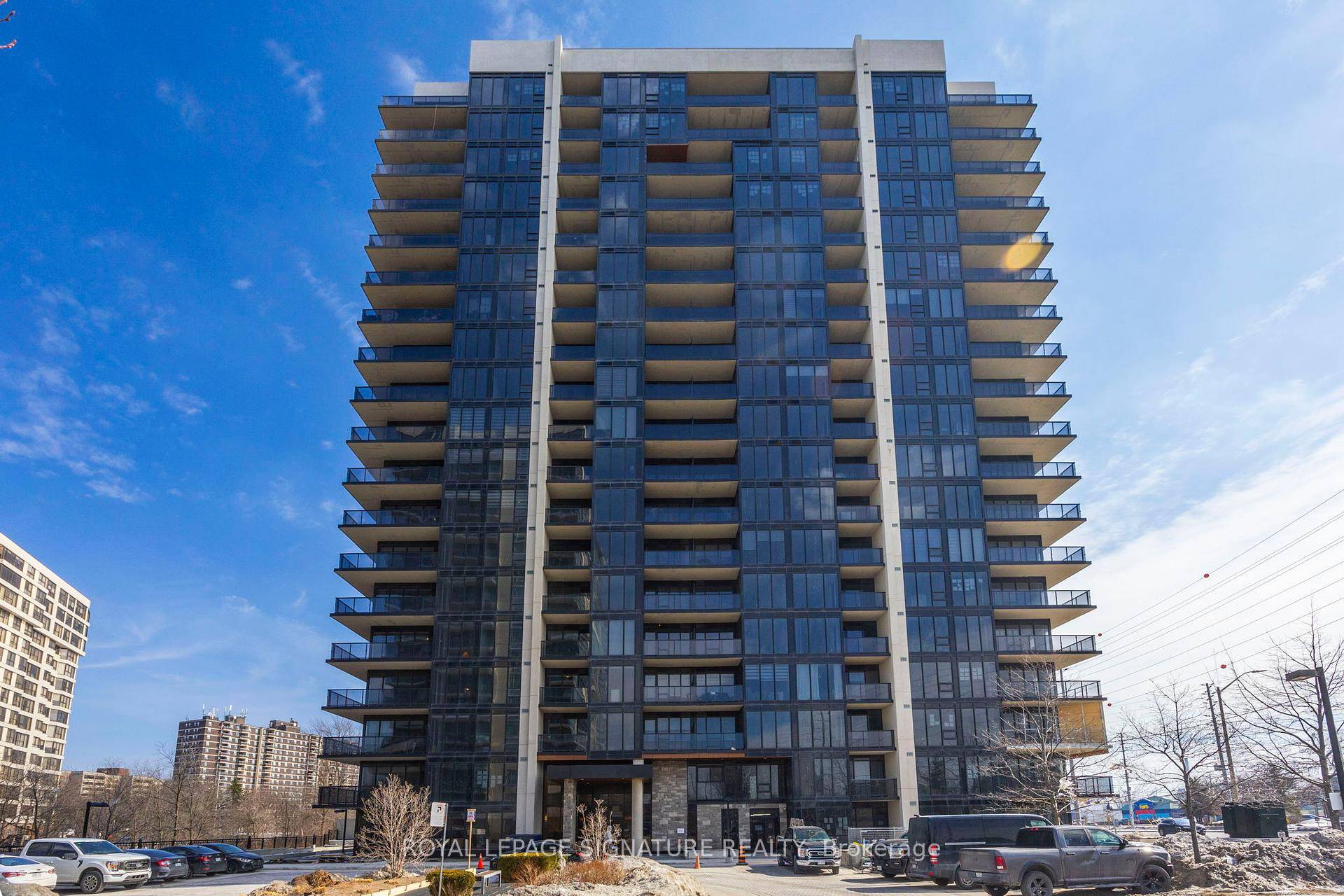 Experience refined living in this brand new gorgeous 800 sq ft 1 bedroom den condo, perfectly situated in the highly sought after Clarkson neighborhood !