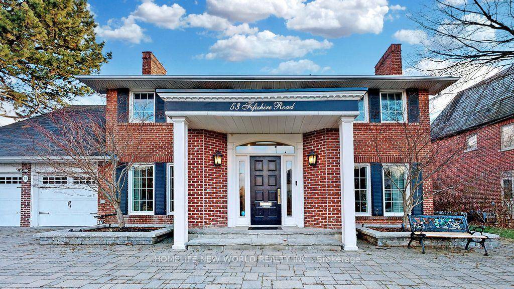 Modern updated and freshly painted family home.