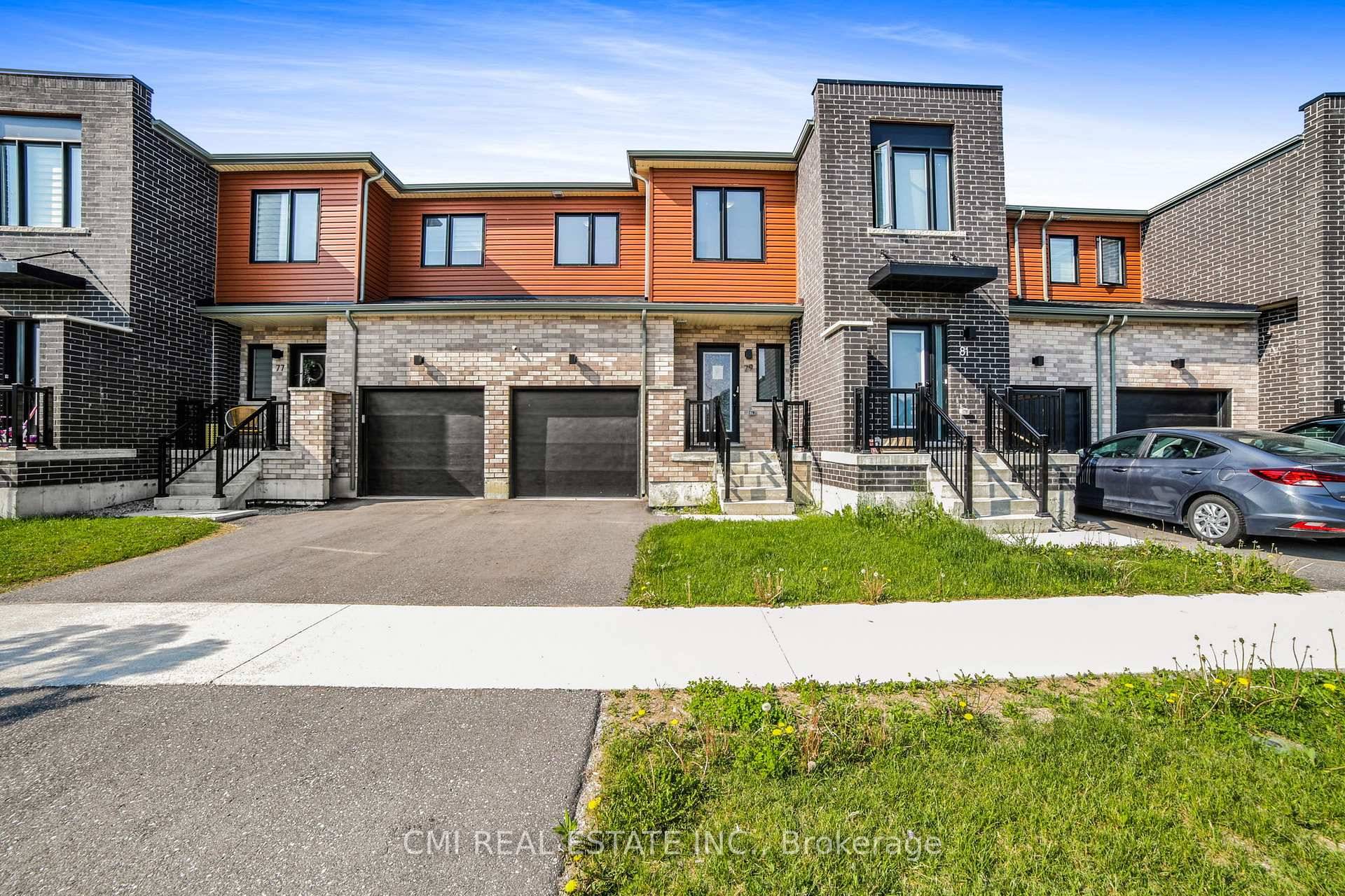 Contemporary Newly built Freehold townhouse located in sought after Southeast Barrie offering over 1500sqft of total living space featuring 3 1beds, 4 baths in a modern open concept layout w ...