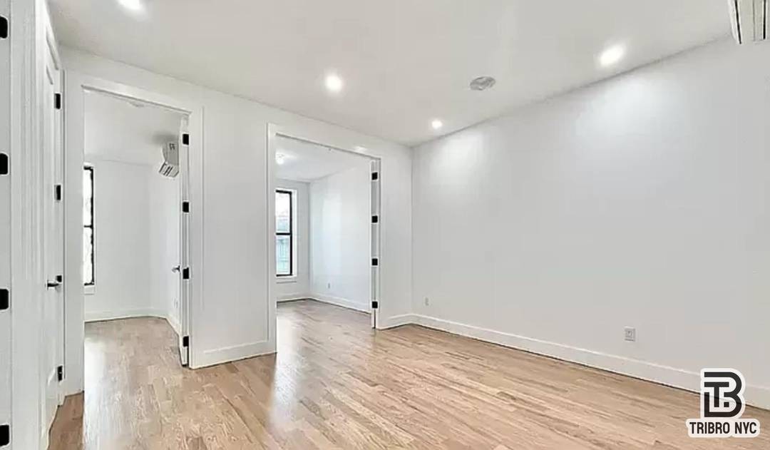 Step into this bright and beautifully updated 3 bedroom duplex apartment located in the heart of Stuyvesant Heights.