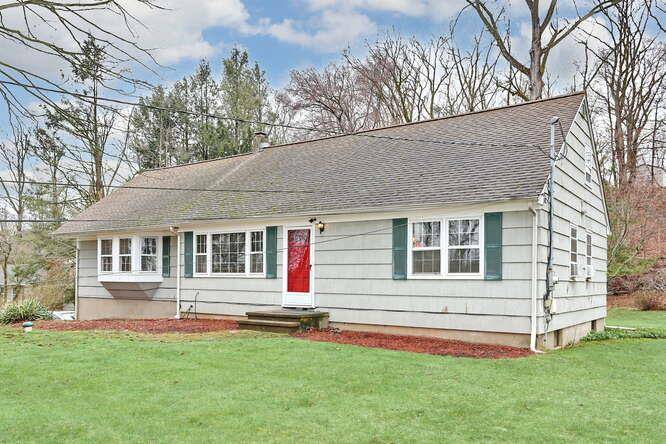 Rustic Charm Meets Thoughtful Updates in New Hempstead !