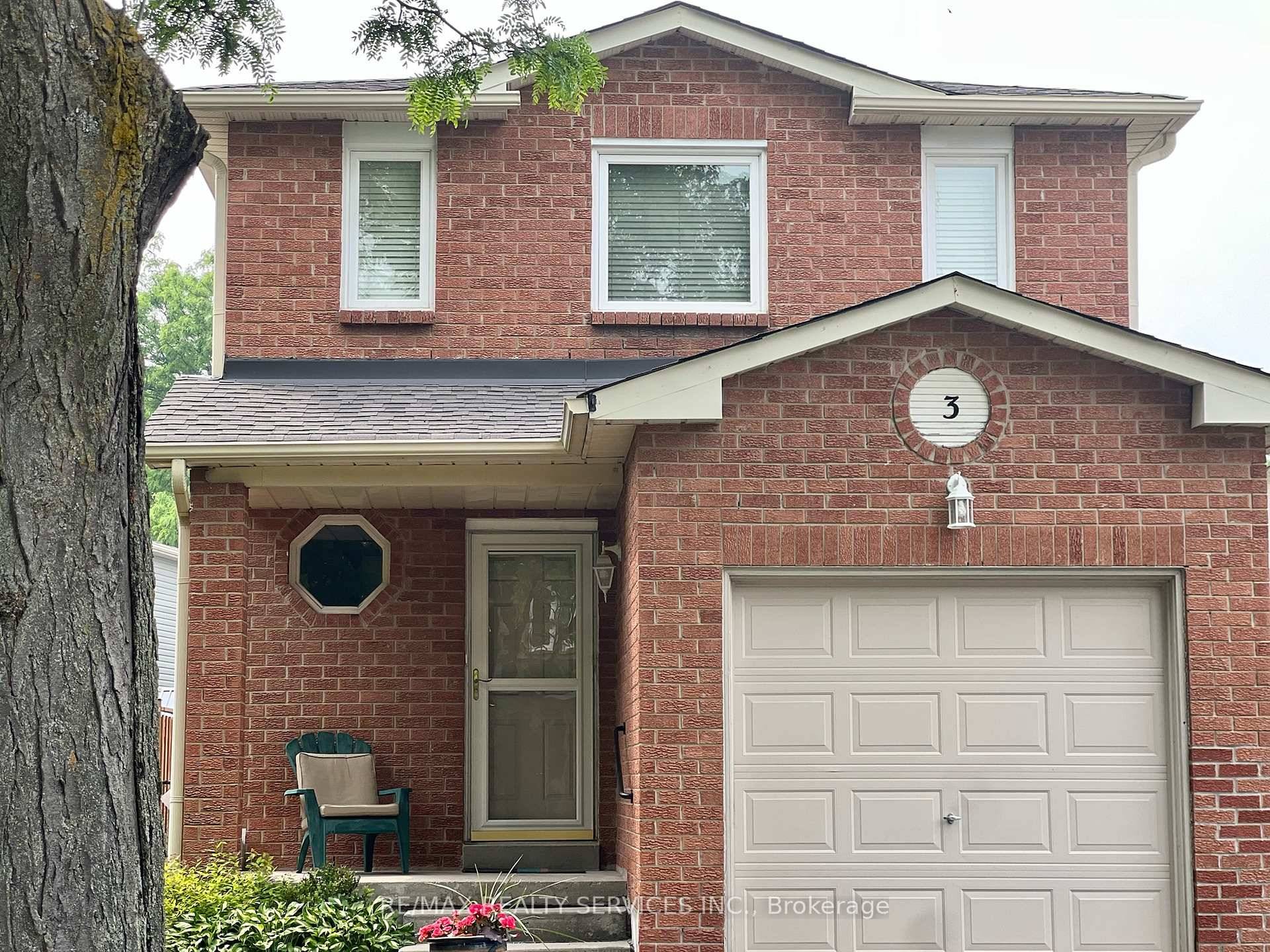 Excellent Home For First Time Homebuyers Or Downsizing !