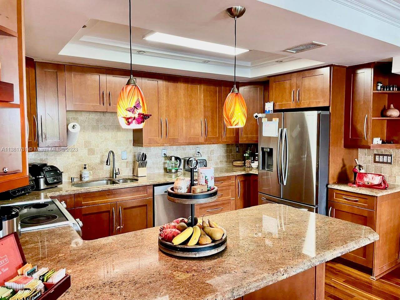 Prestigious Sunny Isles Beach Across the Ocean Ocean view Bldg A Spacious Beautiful Renovated 2 Bed 2 Bath DEN 1, 525sqft.