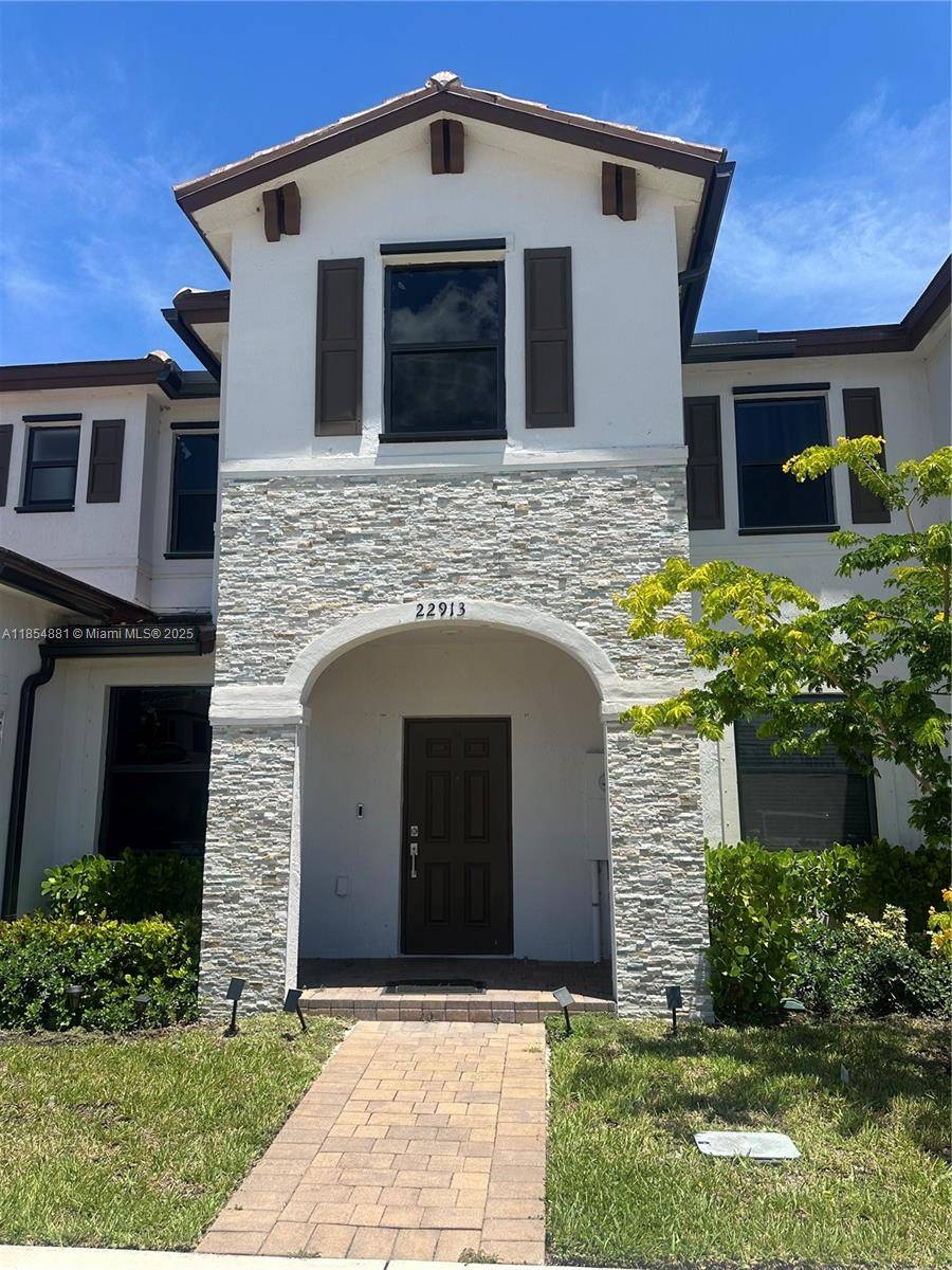 Welcome to this beautiful 3 bedroom, 2.