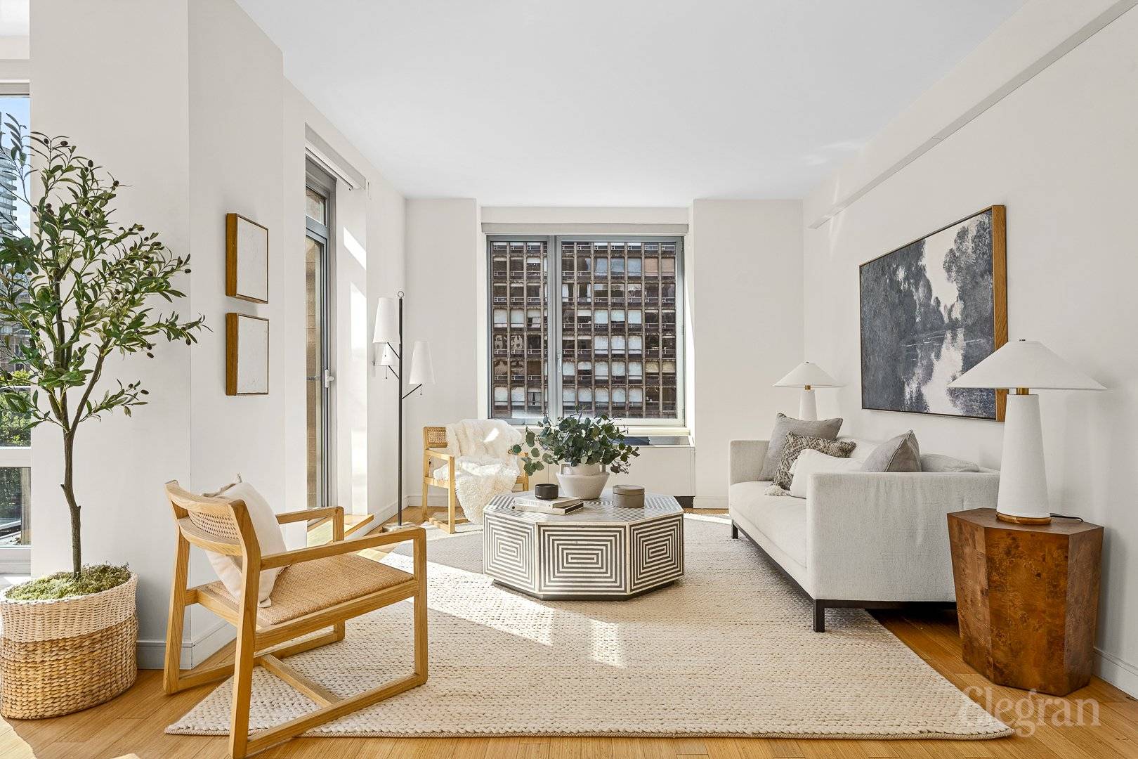 Welcome to 303 East 33rd Street, the first LEED Green Building in Kips Bay.