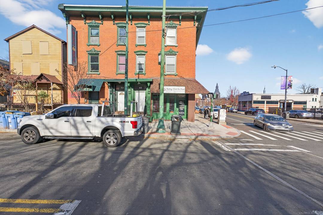 Prime Mixed Use Investment Opportunity Fully Renovated Turnkey Business Included !