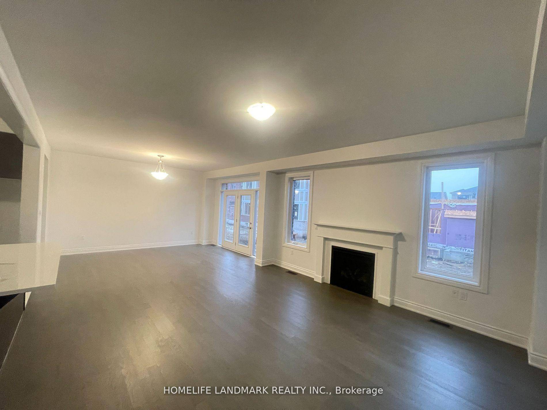 Bright amp ; Spacious Absolutely Gorgeous Double Car Garage Detached Home, Located In the most desirable Seaton Mulberry Community in Pickering.