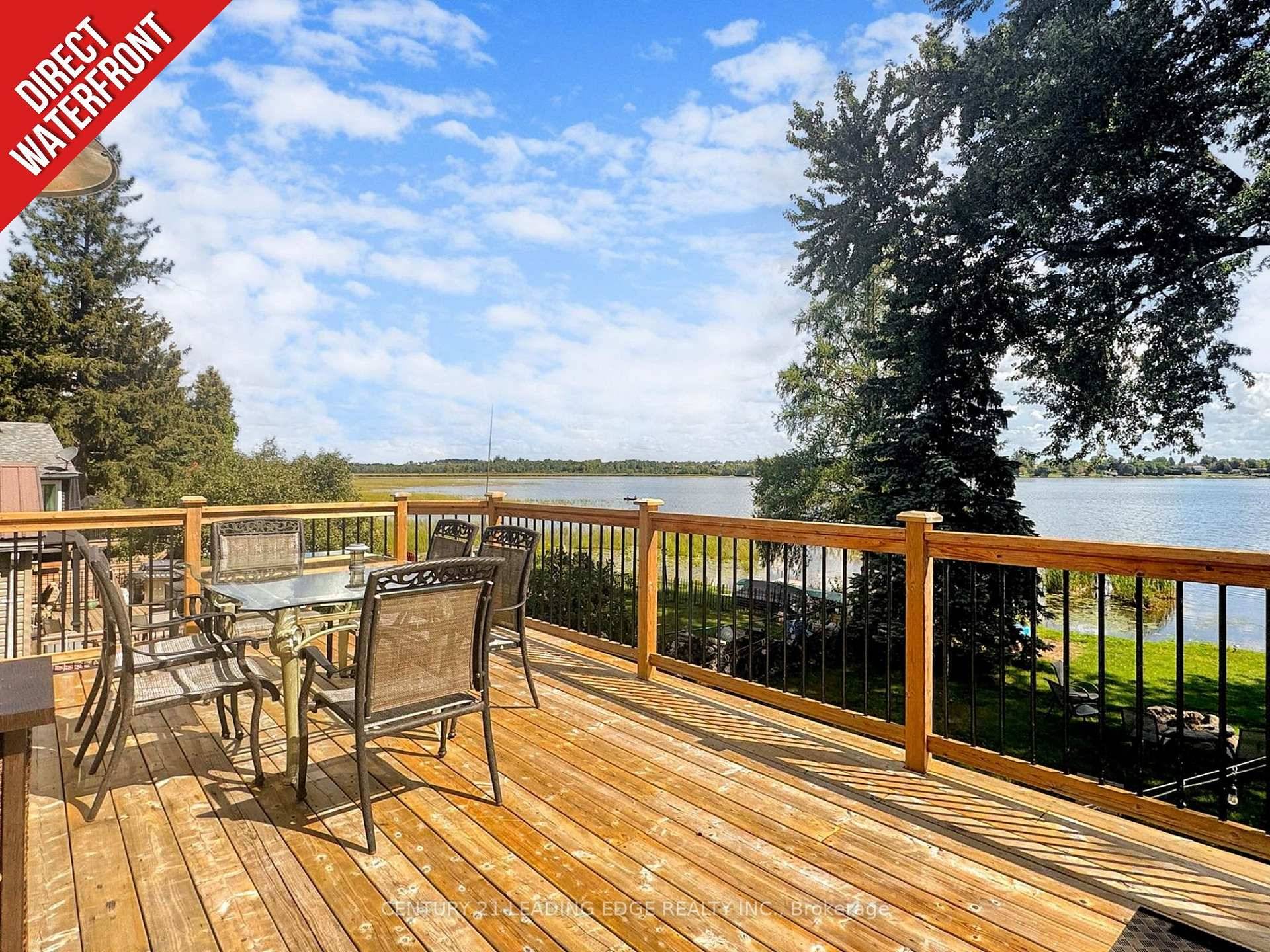 Direct Waterfront Priced to sell !