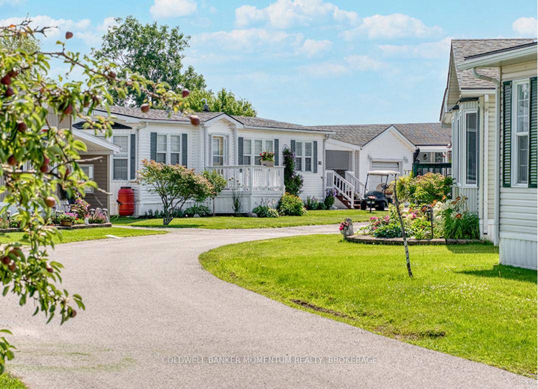 Welcome to Unit 52 Robin Rd in the Retirement Community of Black Creek in Stevensville.