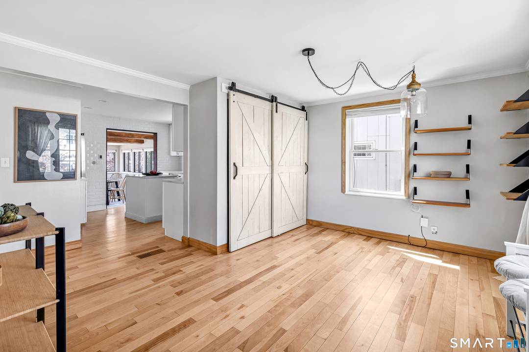 Location, Location, Location close to the beach, shops, restaurants, transportation, train.