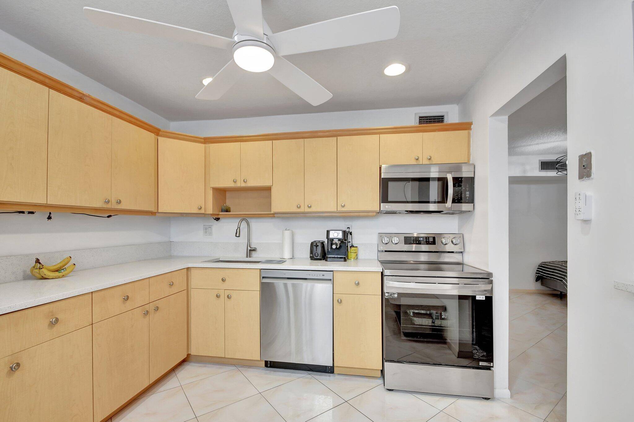 Just listed Deluxe 1 Bedroom 1.