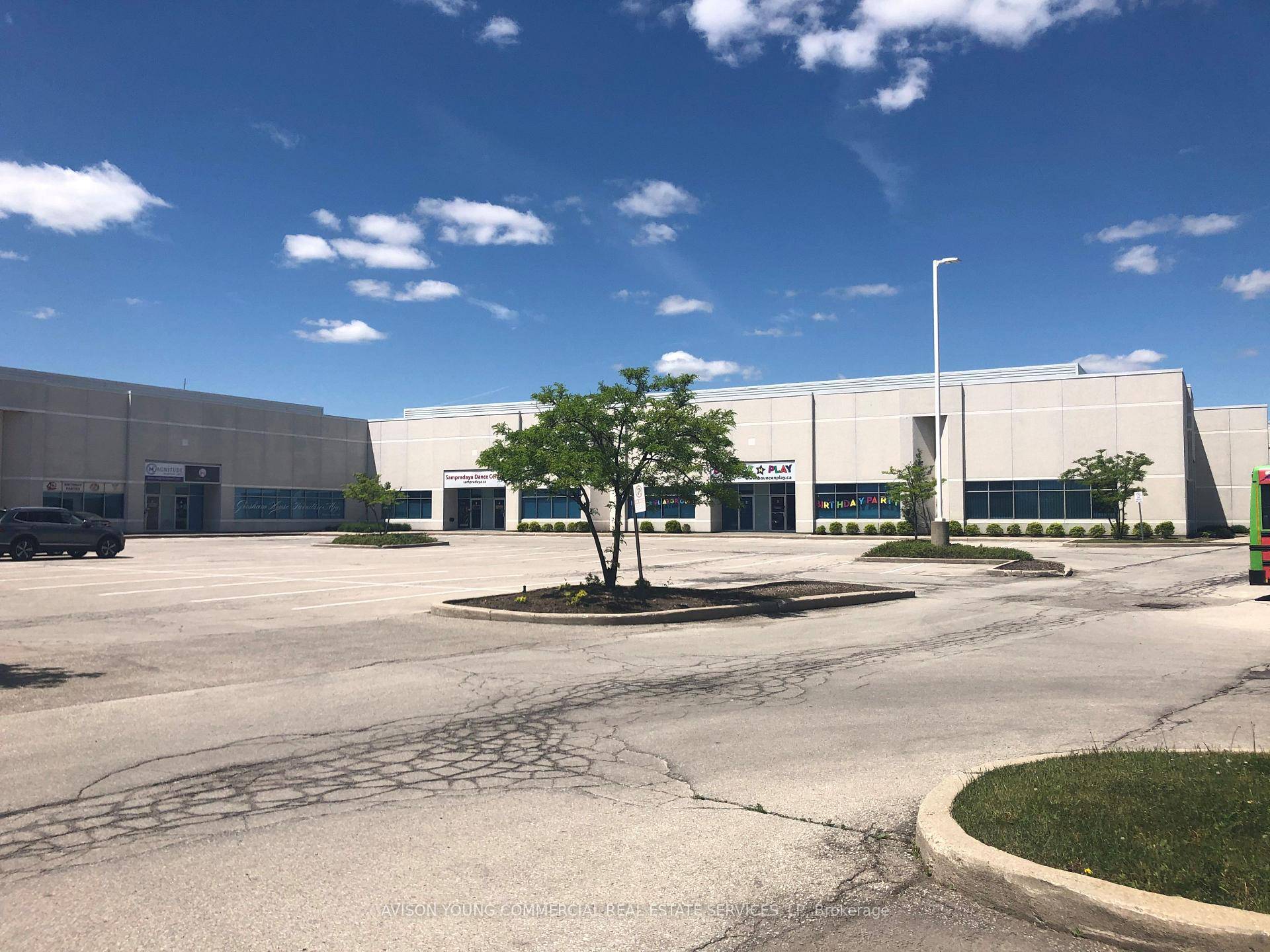 Unit located in the prestigious Western Business Park.