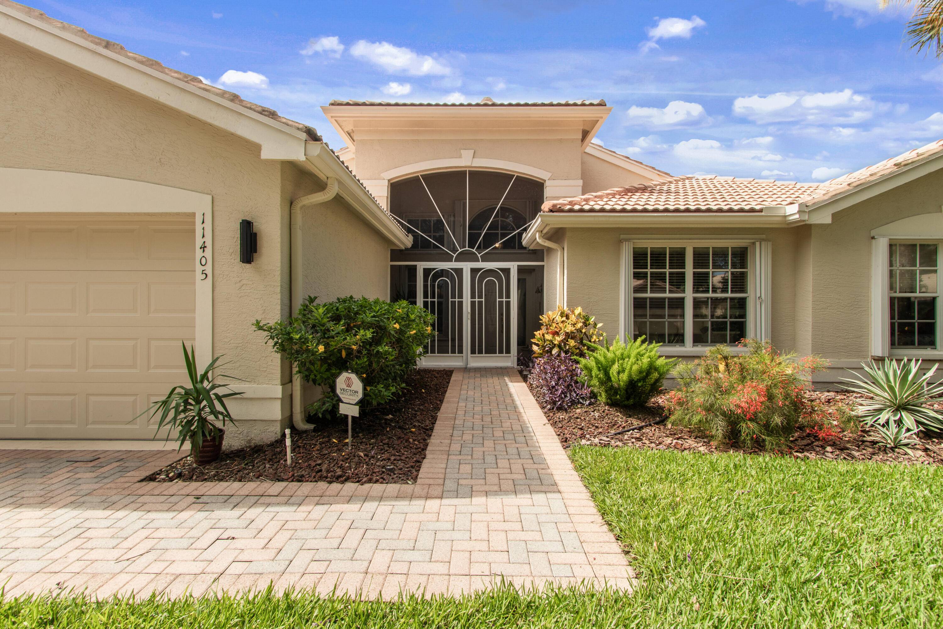 LOCATION LOCATION ! Rarely available Highly sought after Granada Model.