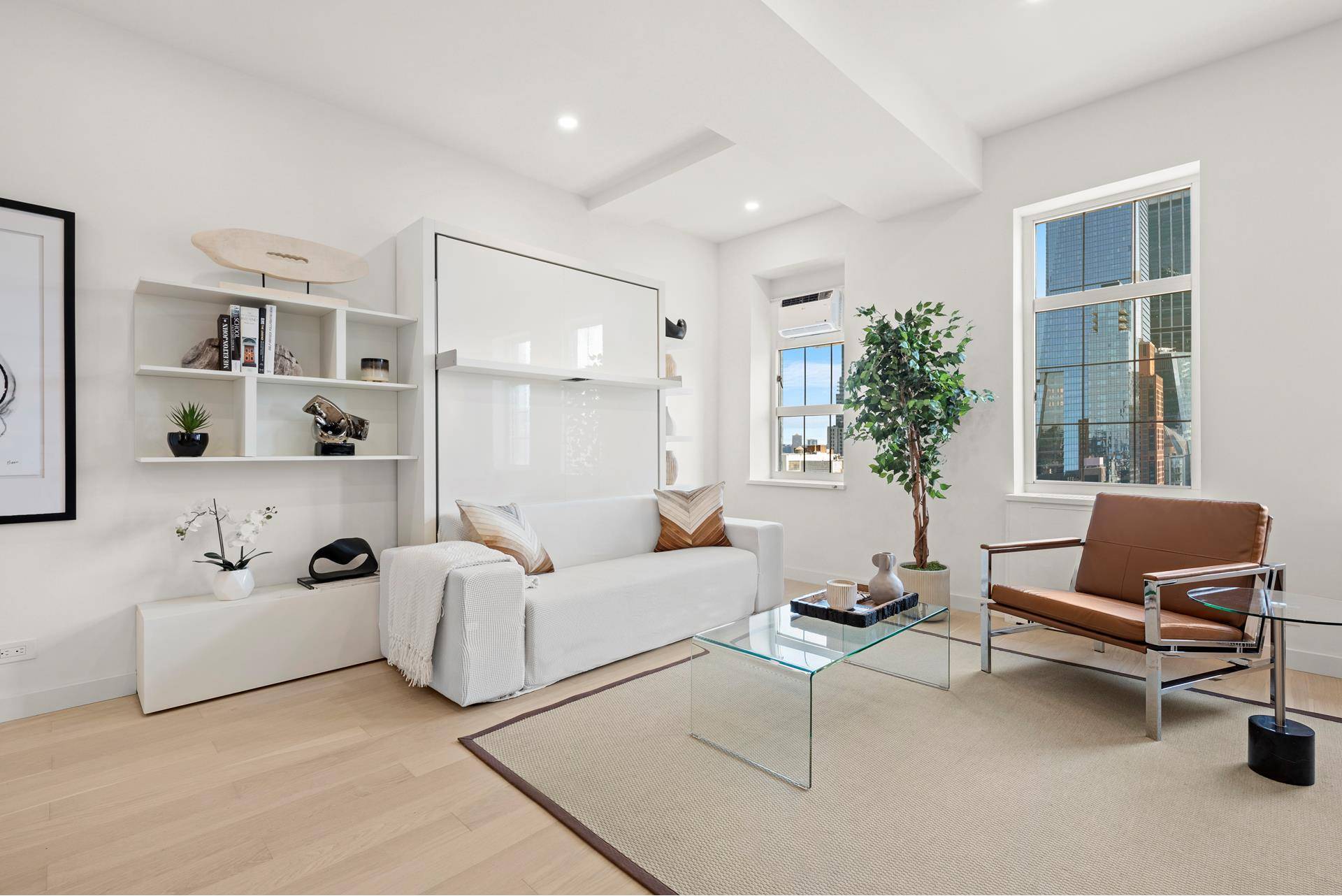 Luxury defined ! Experience the prewar paradise that is London Terrace in this exquisite loft like space with spectacular views, nestled within historic Chelsea.